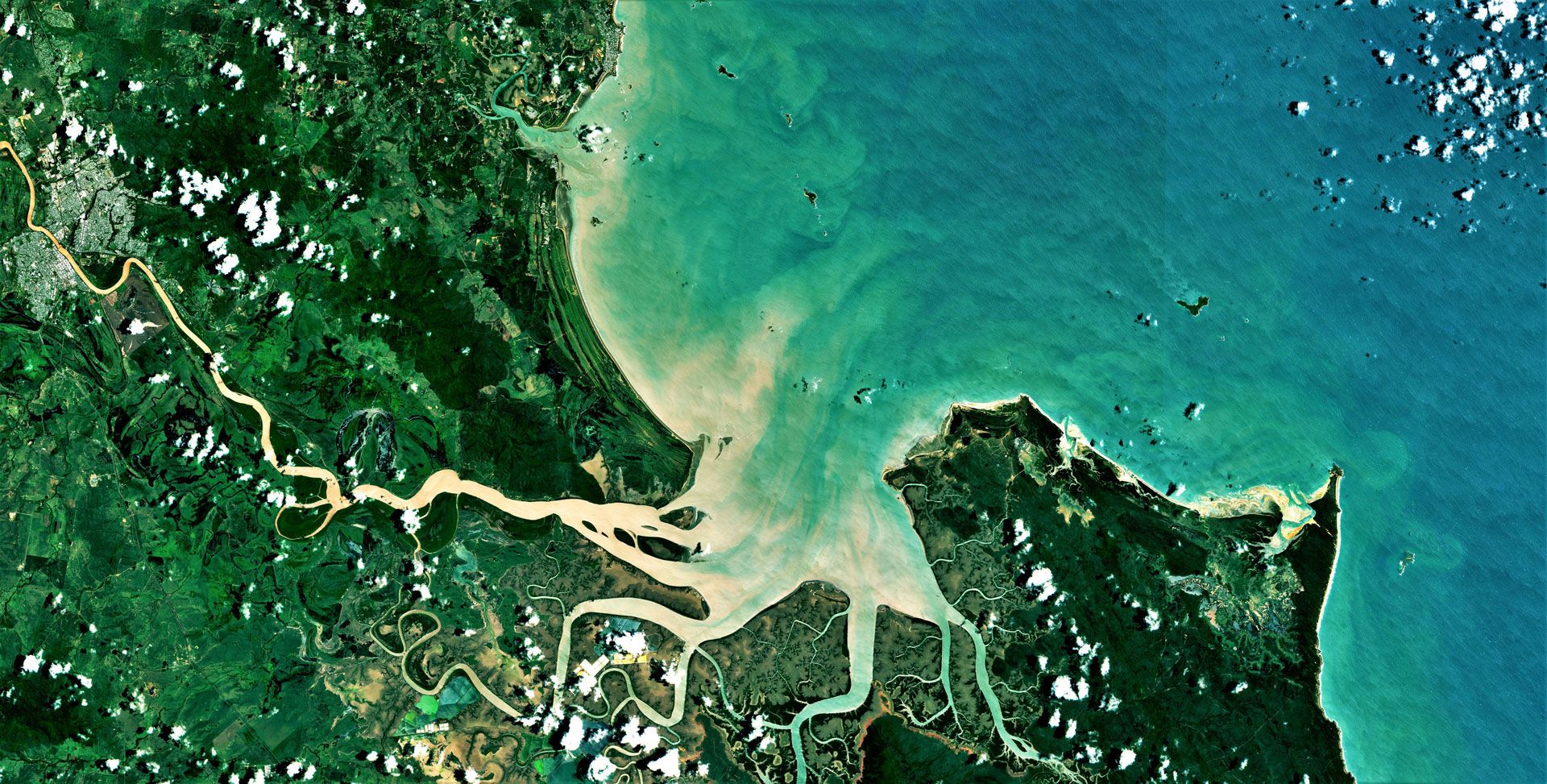 A satellite view to improve life on Earth featured image