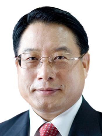Mr. Li Yong