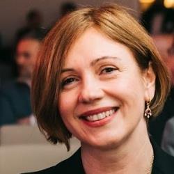 Dr. Clara Neppel