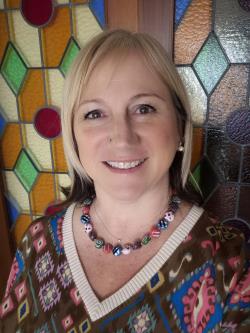 Dr. Mar Gutiérrez-Colón